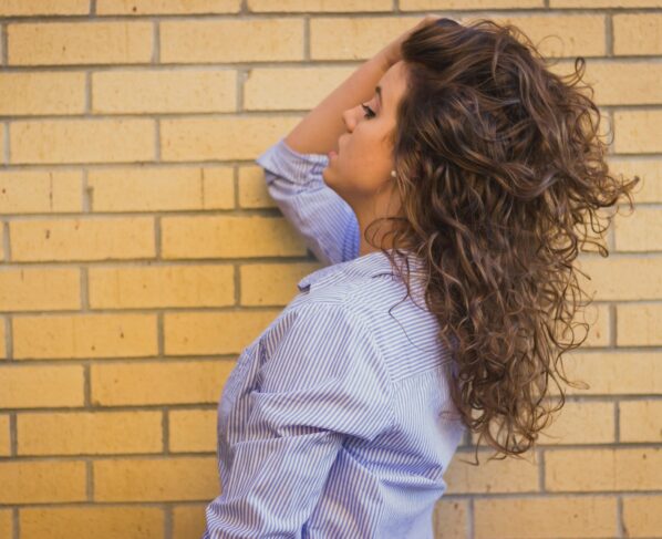 Embracing Effortless Beauty in Everyday Life